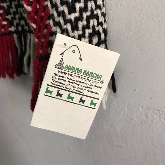 Extremely Soft Alpaca Scarf - Handmade - Picture 4 of 6